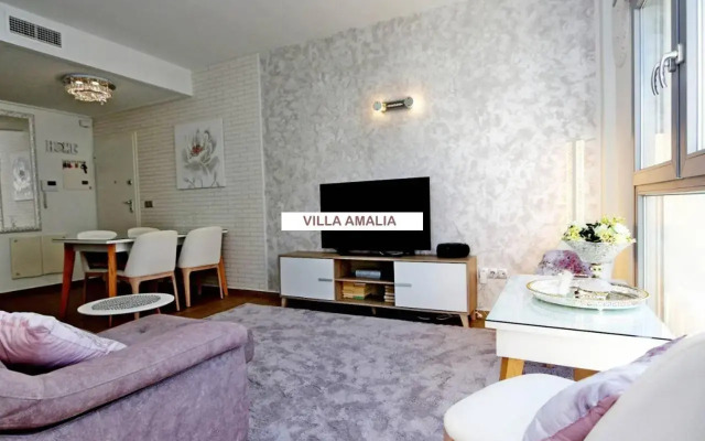 Beach Apartment Amalia