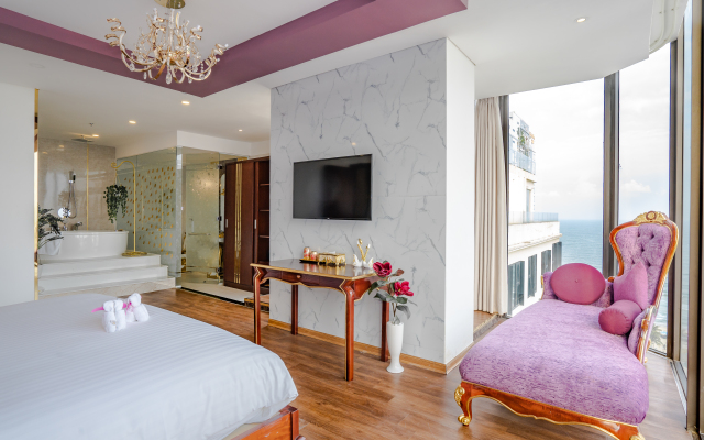 Cicilia Hotels & Spa Danang