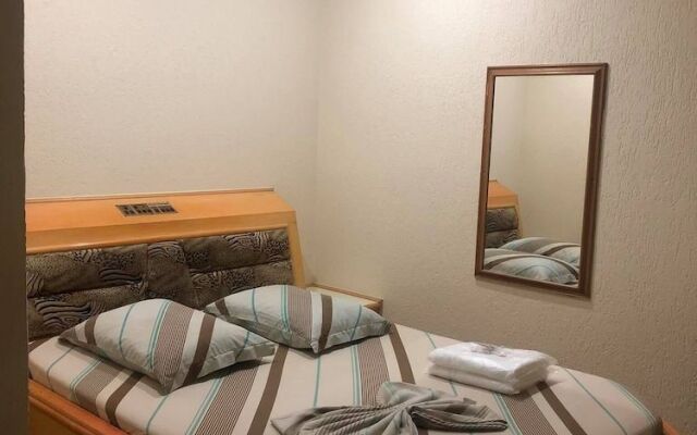 Hotel City II