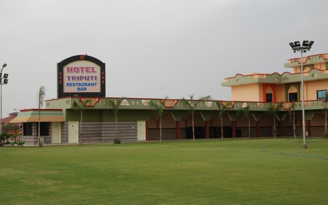 Hotel Triputi