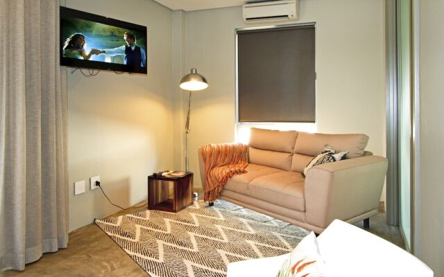 The Village Courtyard Suites