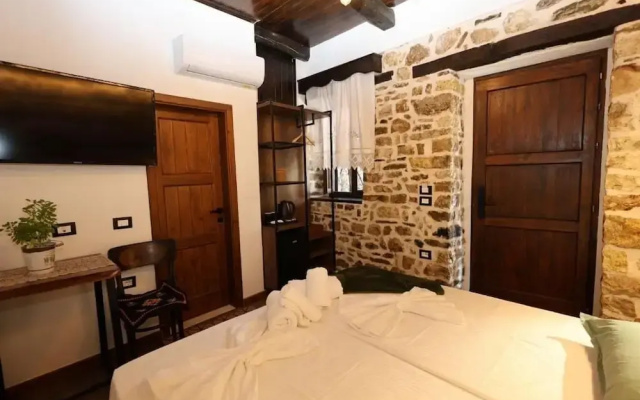 Ador Boutique Hotel