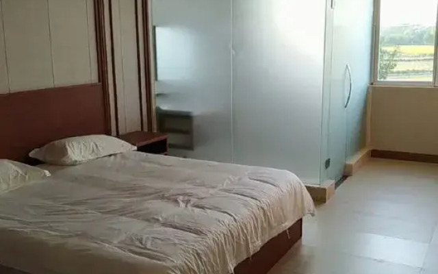 Huaxin Hotel