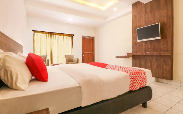 OYO 1384 Pulau Bali Hotel
