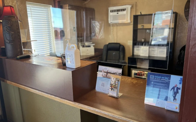 Super 8 by Wyndham Dodge City