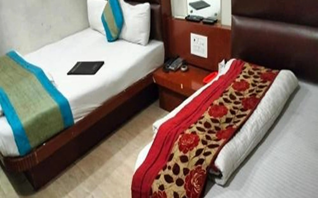 Hotel Prem Deluxe Guest House
