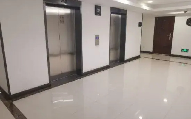 Huayu Apartment (Shenyang Zhongliang Square Shop)
