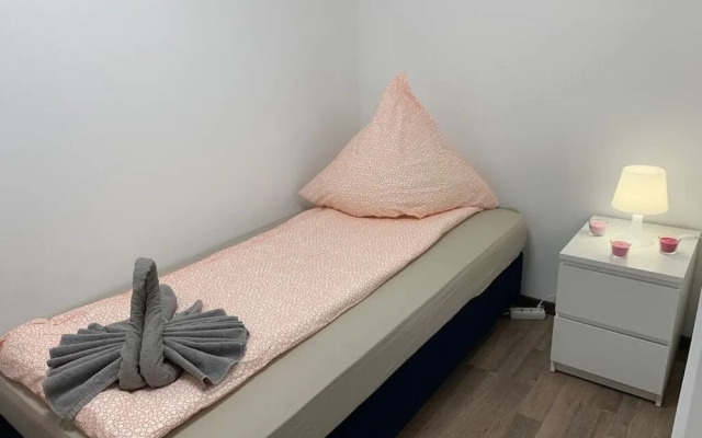 Köln Aachener Weiher WG 1-4