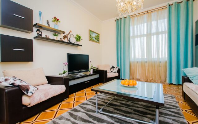 Apartmenty Uyut Stalinsky Ampir