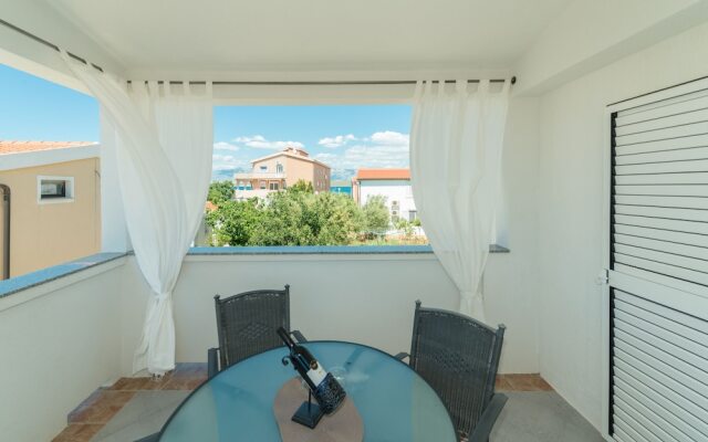 Apartments Bojana