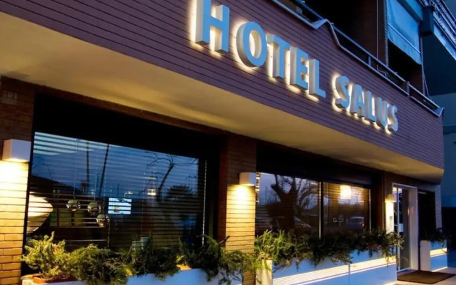 Hotel Salus