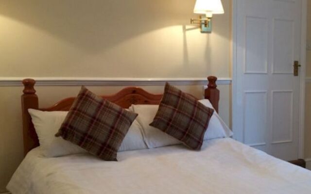 The Red Lion Hotel