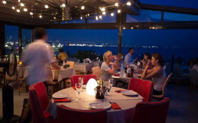 Tria Elegance Istanbul