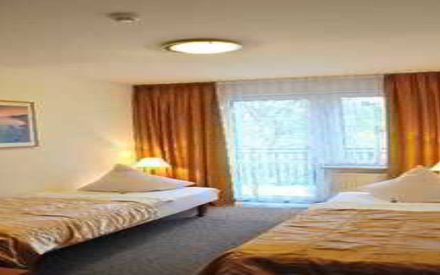 Relax Inn Health & Spa