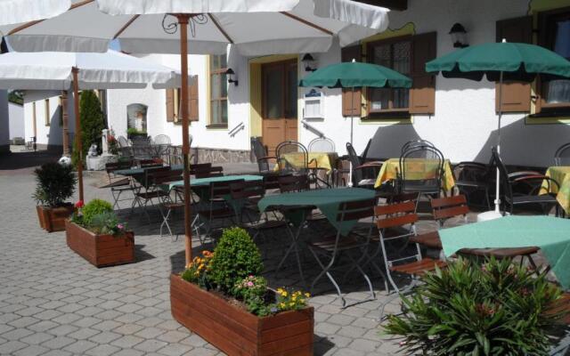 Landhotel Hutzenthaler