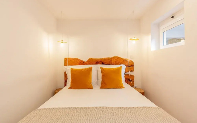 2 Bedroom Apartment in Oporto