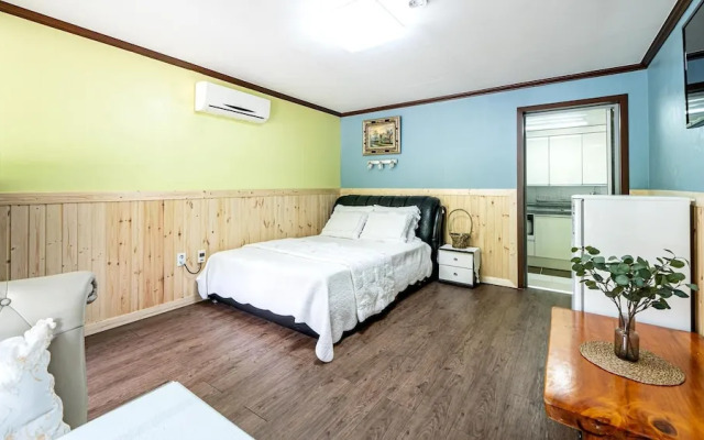 Samcheok Garden Pension