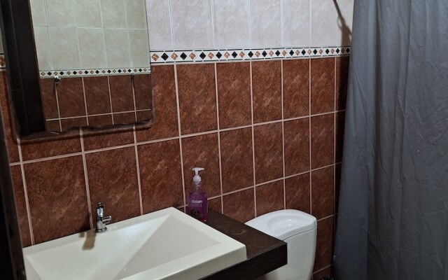 Travel Connection Hostal