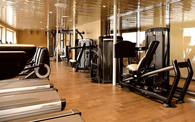 Sunborn Gibraltar Yacht Hotel Resort