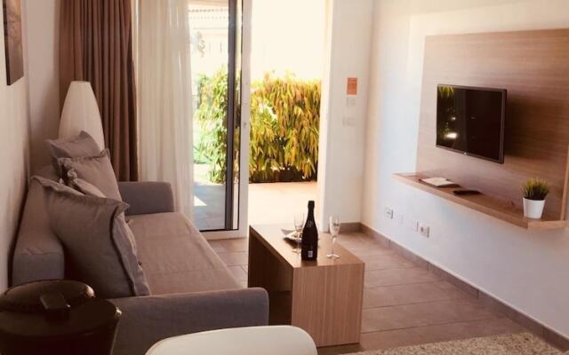Los Leones Bungalows