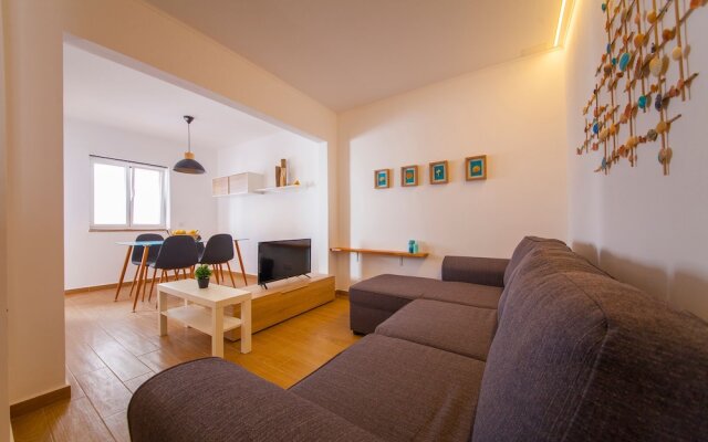 A31 - Tamar Top- Floor Flat by DreamAlgarve