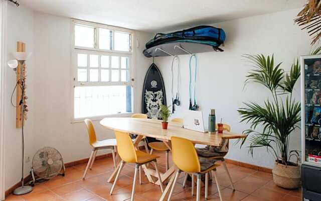Endless Summer Hostel - Adults Only
