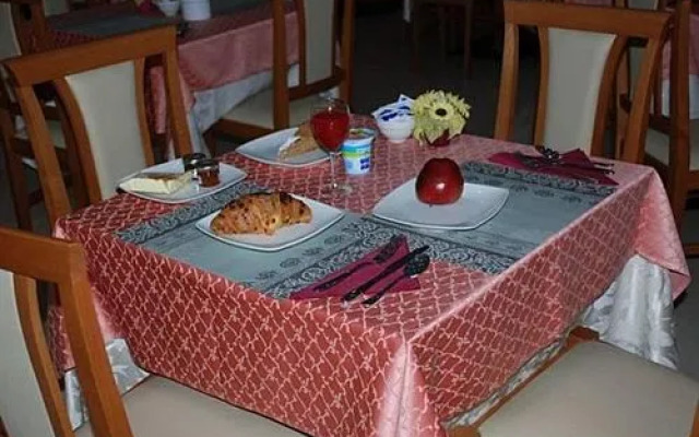 Hotel - Motel Flower