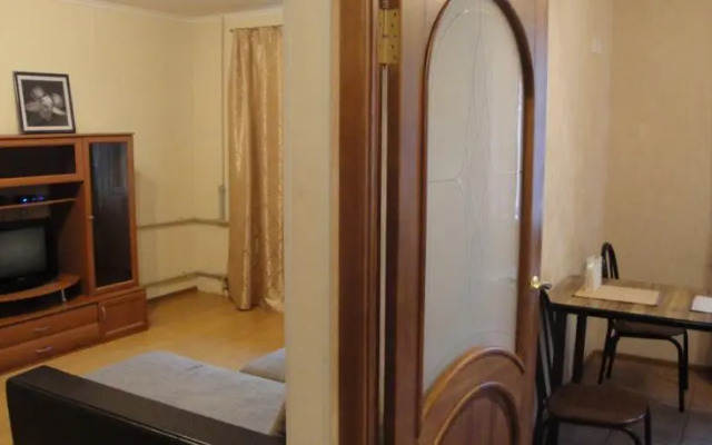 На Квадратов Красных Партизан 248