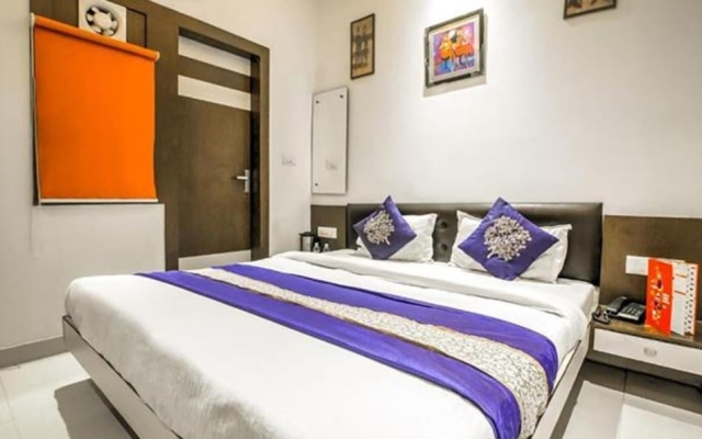 Fabhotel Riviera