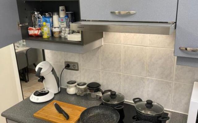 Gezellige Studio-1 slaapkamer *4p* strand/zee 50m