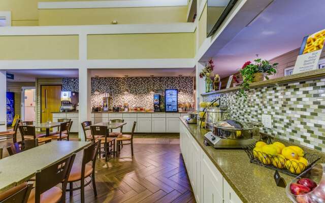 Best Western Lakewinds