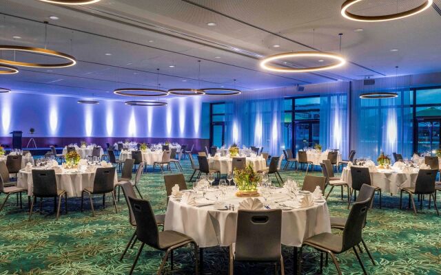 Mövenpick Hotel Stuttgart Messe & Congress