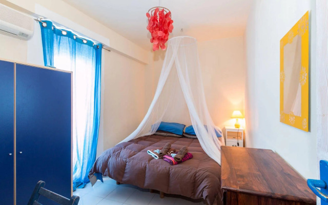 Plaza Beach Hostel
