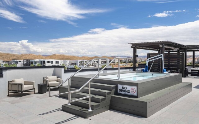 Blue Lagoon 2 Bedroom Condo