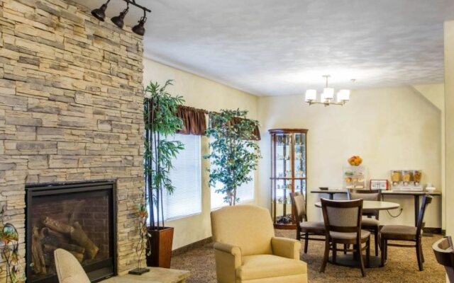 O'Fallon Suites Hotel