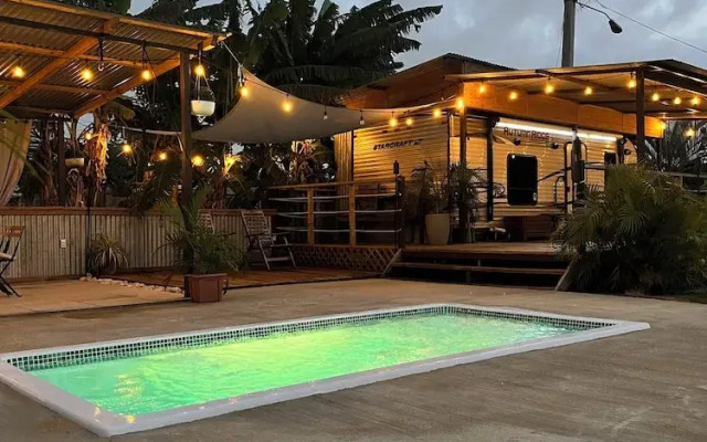 El Camper with private pool