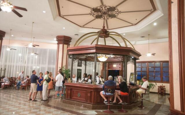 Hotel Riu Palace Paradise Island - Adults Only - All Inclusive