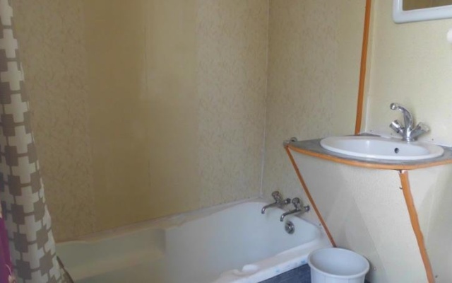 Zhijiaju Huayuan Hotel – Bathroom – Chengdu