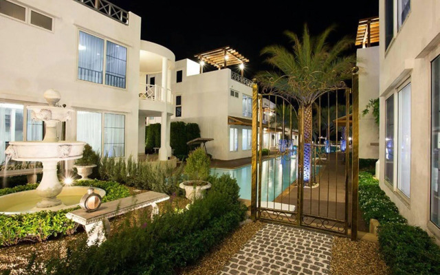 The Verona Riviera