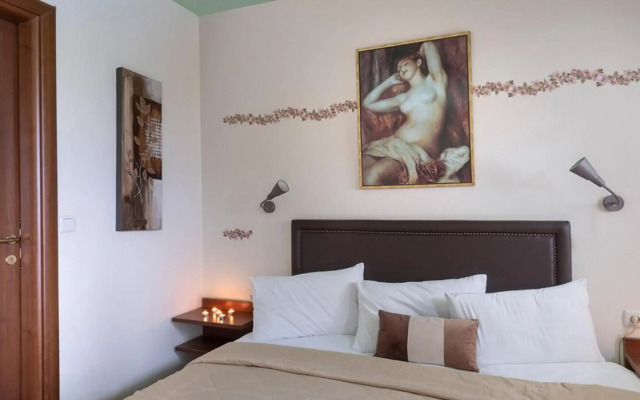 Petradi Hotel