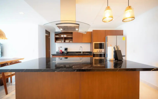 Marila - Luxury 3 BR - Ocean View & Pool