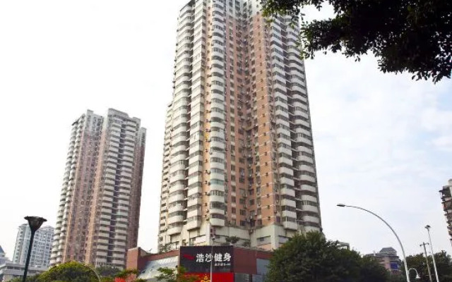 Fuzhou Xiaoju Hotel (Shanghai Shanghang Baolong Branch)