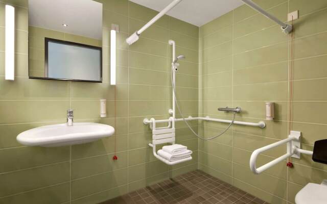 Super 8 By Wyndham Freiburg