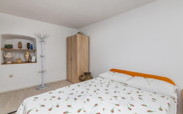 Amazing Home in Zupanje With Wifi and 1 Bedrooms