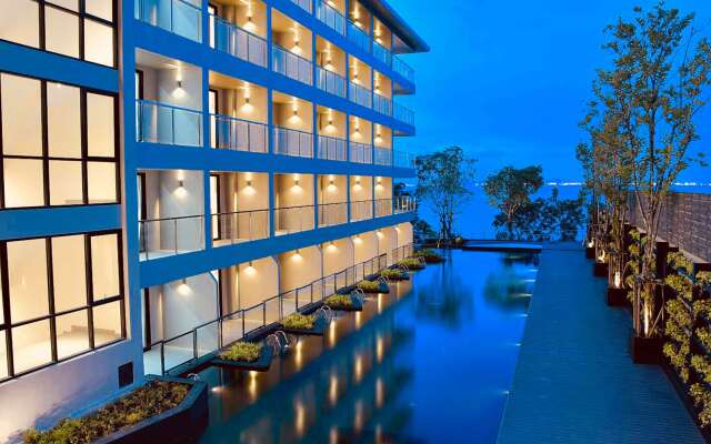 Golden Tulip Pattaya Beach Resort