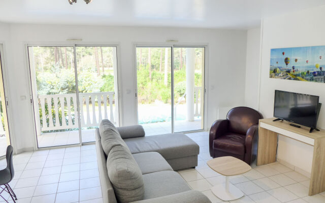 Holiday Home Eden Parc