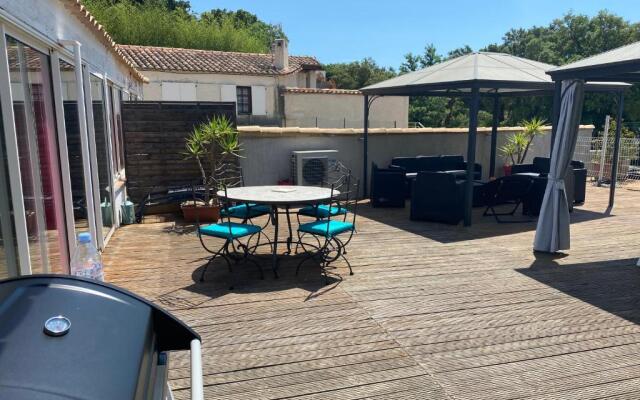 Cavaliere Apt 125M2 Piscine