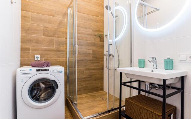 LetoApart (ЛетоАпарт) на улице Энгельса 93-136