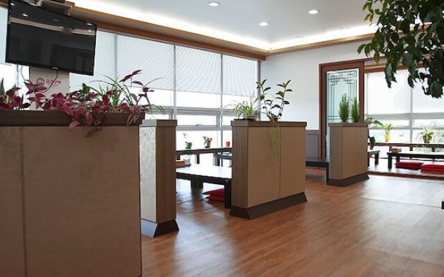 Geoje The Beach Pension