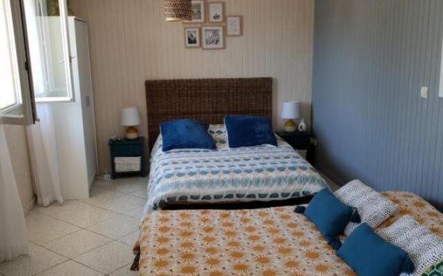 Studio indépendant dans maison individuelle